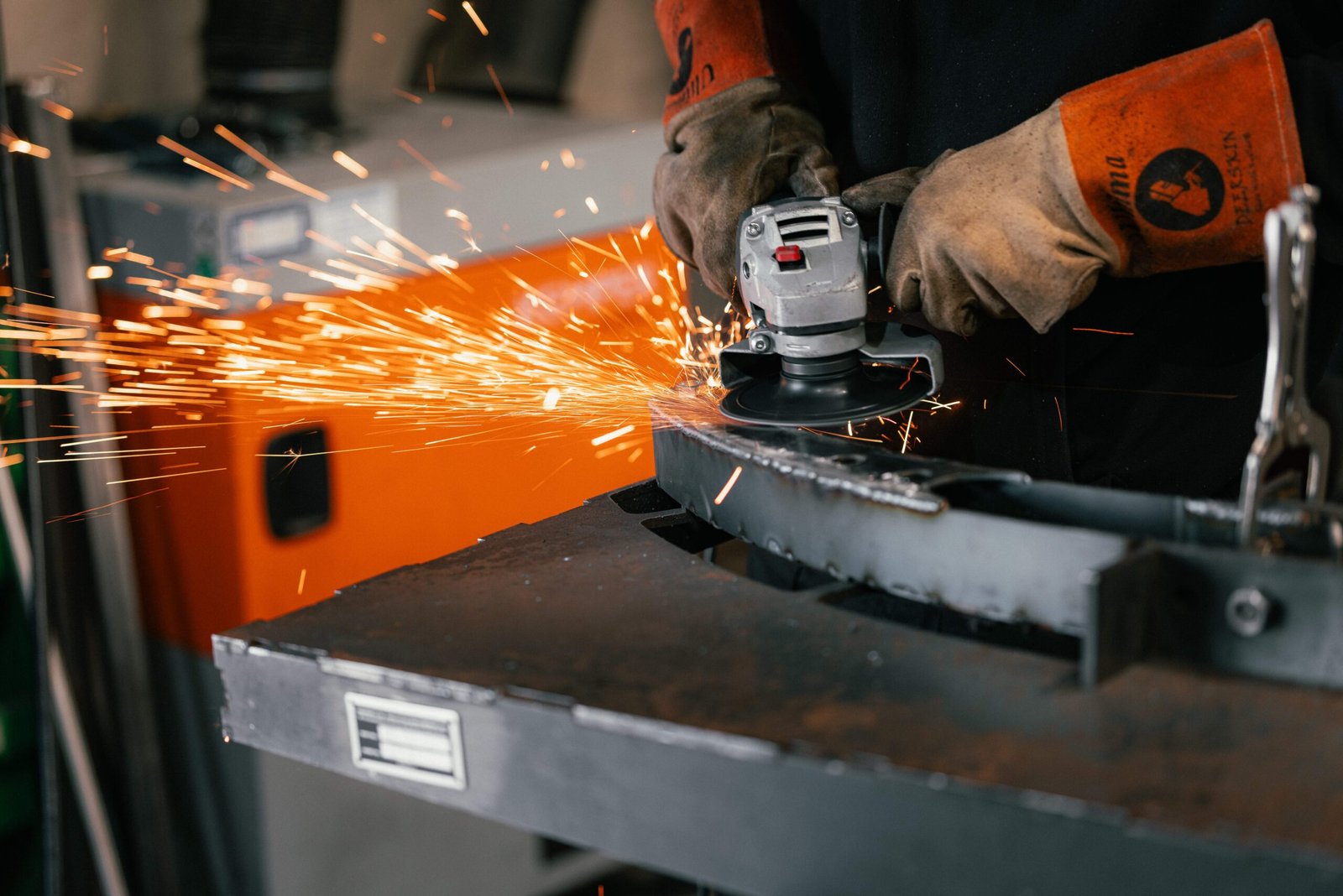 Hedley_x_Caged_Engineering-30